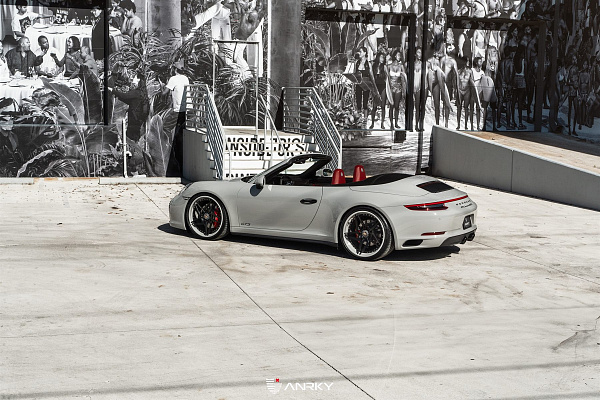 Фото дисков Anrky S3-X3 Черный сатин на Porsche 911 VII