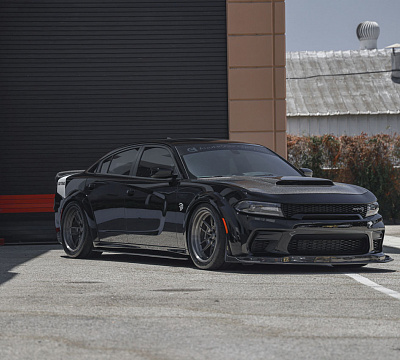 Фото дисков American Racing VF545 на Dodge Charger VII