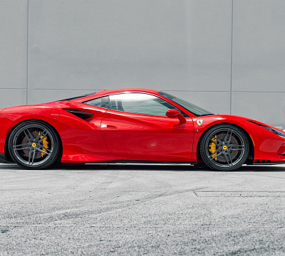 Фото дисков Anrky AN17 на Ferrari F8