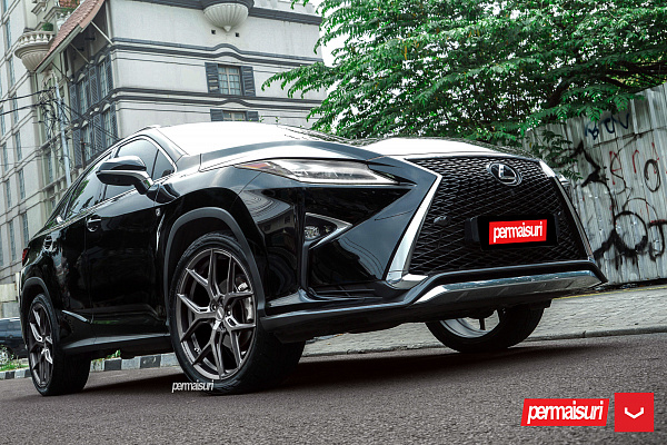 Фото дисков Vossen HF-5 Сатиновый графит на Lexus RX IV