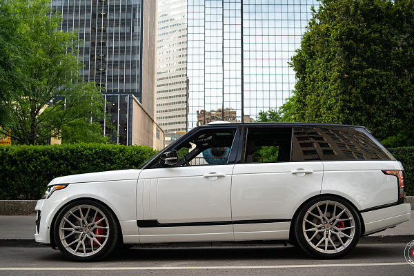 Фото дисков Vossen M-X3 Глянцевый тонированный лак на Land Rover Range Rover IV