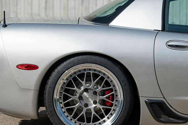 Фото дисков BC Forged LE81 // MLE81 Глянцевый тонированный лак на Chevrolet Corvette C5
