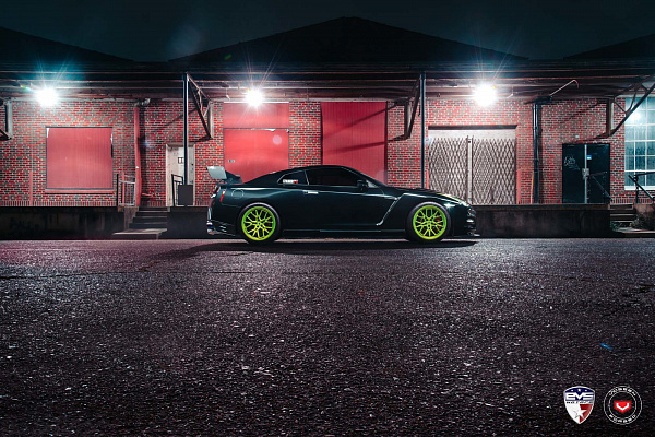 Фото дисков Vossen ML-X3 Другой цвет на Nissan GT-R
