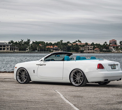 Фото дисков Anrky AN33 на Rolls-Royce Wraith