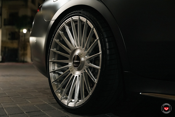 Фото дисков Vossen S17-13 Глянцевый лак на Mercedes-Benz S-Class (W223)