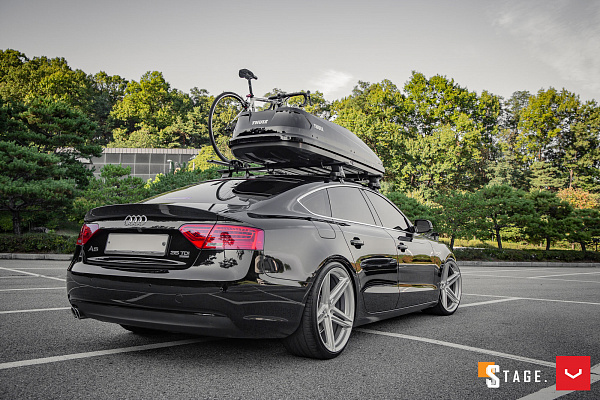 Фото дисков Vossen VFS-5 Серебро на Audi A/S/RS 5 (8T)