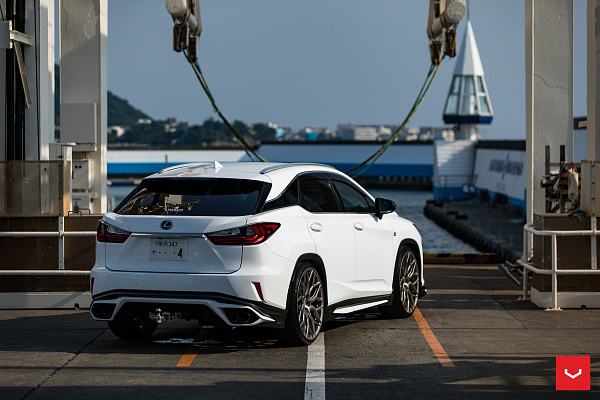 Фото дисков Vossen HF-2 Сатиновый графит на Lexus RX IV