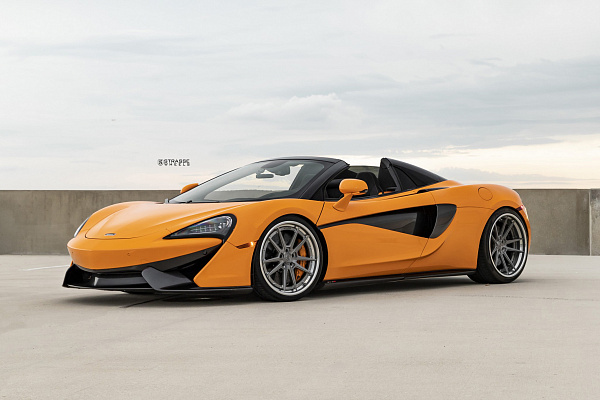 McLaren 570S Spyder