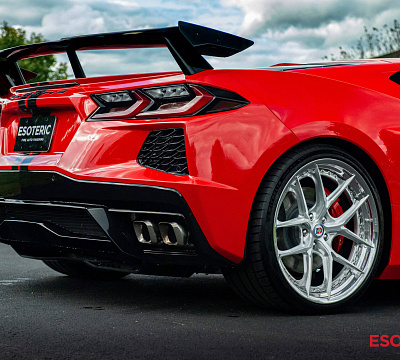 Фото дисков HRE S101SC на Chevrolet Corvette C8