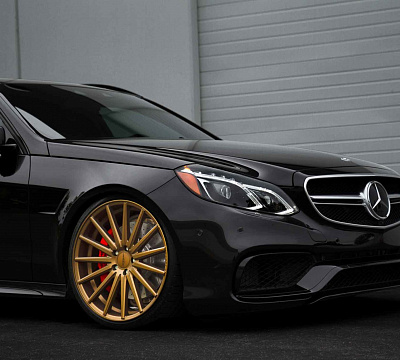 Фото дисков Vossen VFS-2 на Mercedes-Benz E-Class (W212, S212, C207)