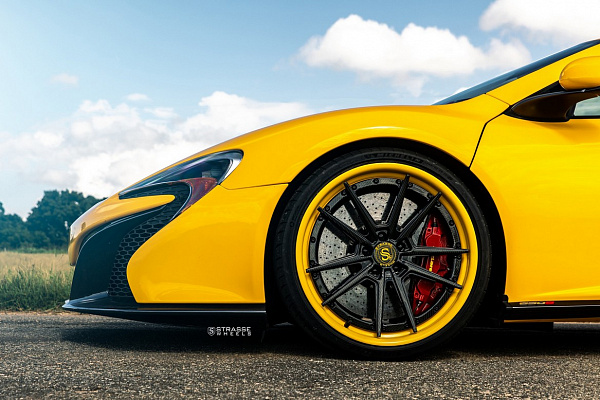 Фото дисков Strasse Wheels SV1 Deep Concave FS Другой цвет на McLaren 650S