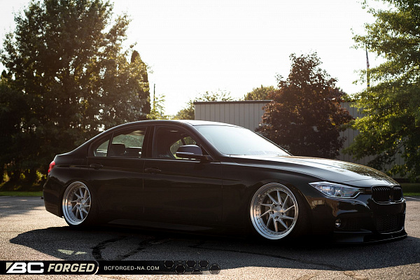 BMW F30
