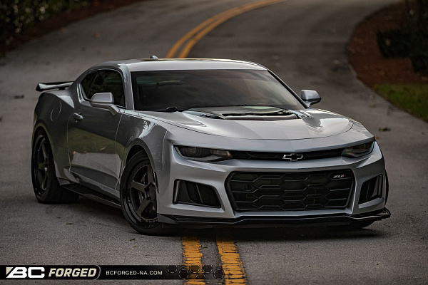 Фото дисков BC Forged LE05 // MLE05 Матовый графит на Chevrolet Camaro VI