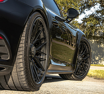 Фото дисков Strasse Wheels SV10M-RS Deep Concave FS на Porsche 911 VII