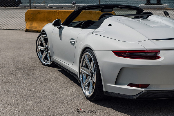 Фото дисков Anrky AN36-S Полированный лак на Porsche 911 VII