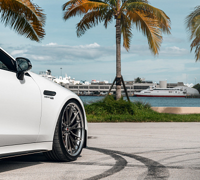 Фото дисков Vossen M-X4T (3-Piece) на Mercedes-Benz AMG GT I