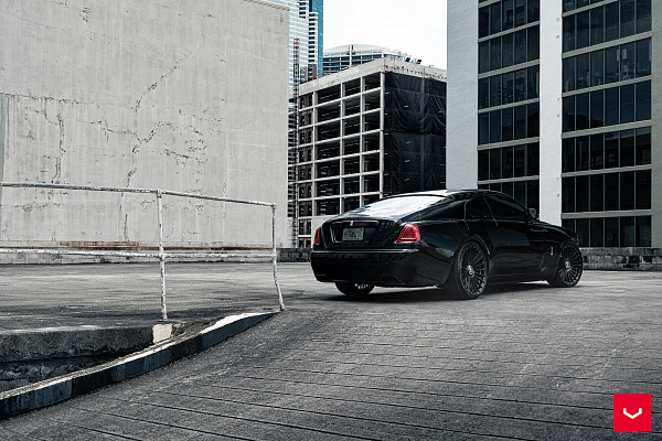 Фото дисков Vossen HF-8 Черный глянец на Rolls-Royce Wraith