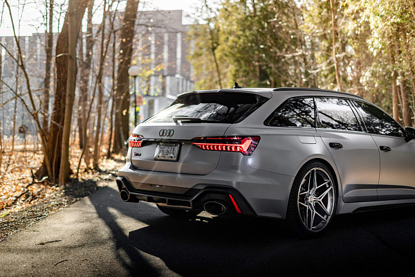 Фото дисков HRE FF11 Глянцевый графит на Audi A/RS 6 (C8)