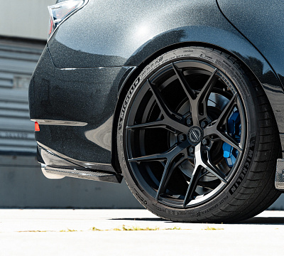 Фото дисков Vossen HF-5 на Lexus GS IV