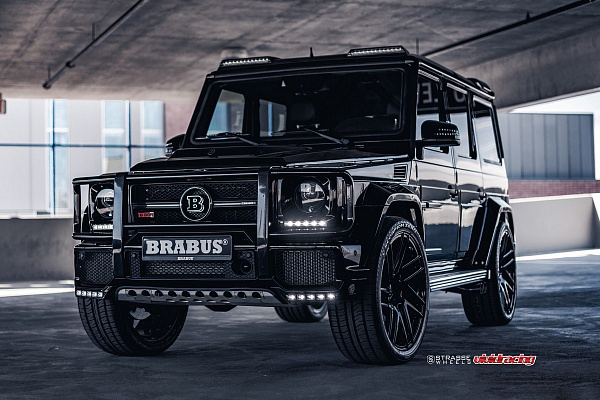 Фото дисков Strasse Wheels SM7T Deep Concave Monoblock Черный глянец на Mercedes-Benz G-Class II