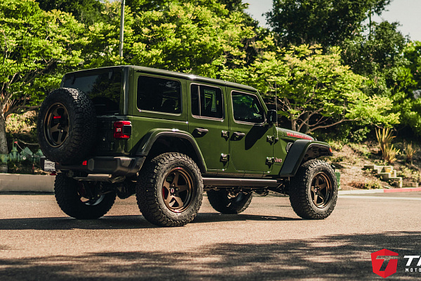 Фото дисков HRE 527 Глянцевая бронза на Jeep Wrangler IV (JL)