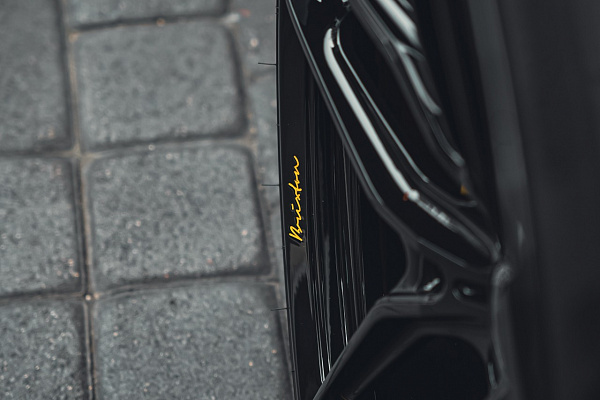 Фото дисков Brixton Forged PF12 R / RS Черный глянец на Porsche 911 VIII
