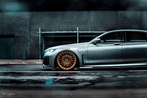 Фото дисков Brixton Forged HS1 Сатиновая медь на BMW 7 (G11/G12)