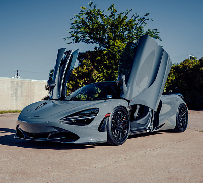 Фото дисков Strasse Wheels SV10M Deep Concave FS на McLaren 720S