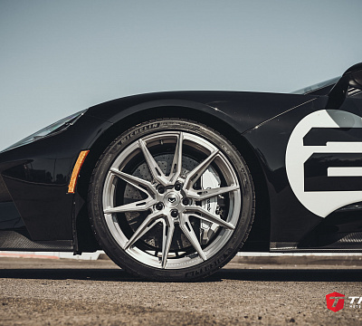 Фото дисков Vossen EVO-2R на Ford GT II