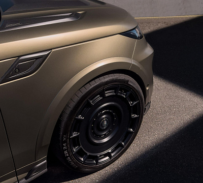 Фото дисков Vossen UV-7 на Land Rover Range Rover Sport III