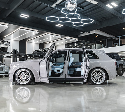 Фото дисков Anrky RS1 на Rolls-Royce Cullinan