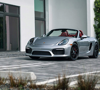 Фото дисков HRE FF01 на Porsche Boxster III