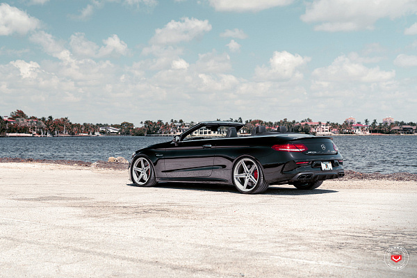 Фото дисков Vossen M-X5 Сатиновый лак на Mercedes-Benz C-Class (W205)