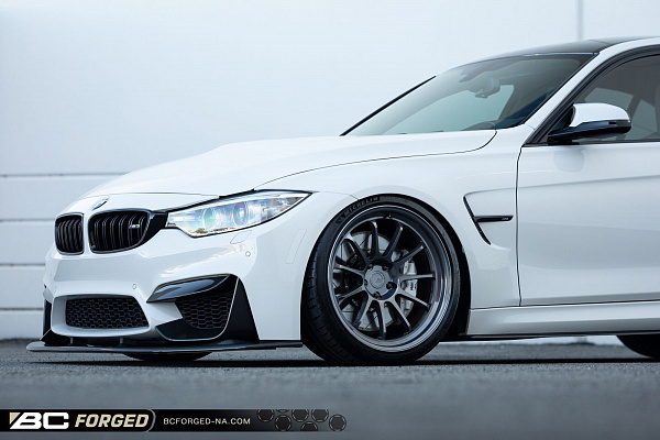 Фото дисков BC Forged TD01 Глянцевый графит на BMW 3/M3 (F3x/F80)