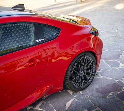 Фото дисков Bola B17 на Toyota GR86