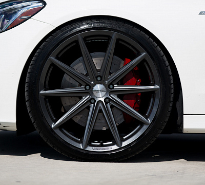 Фото дисков Vossen VFS-10 на Mercedes-Benz C-Class (W205)