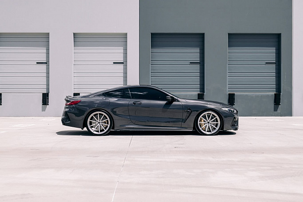 Фото дисков Brixton Forged R11-R Глянцевый лак на BMW 8/M8