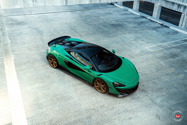 Фото дисков Vossen EVO-3R Глянцевое темное золото на McLaren 600