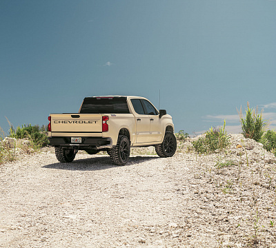 Фото дисков Vossen HF6-4 на Chevrolet Silverado IV
