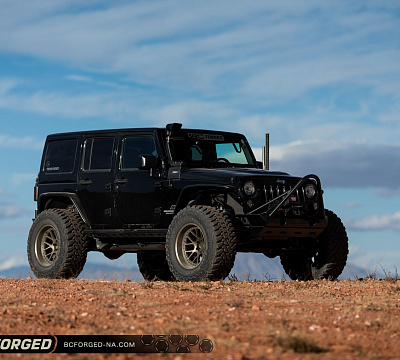Фото дисков BC Forged LE72 // MLE72 на Jeep Wrangler III (JK)