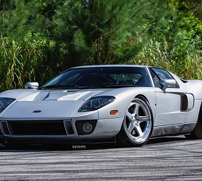 Фото дисков Strasse Wheels S5 Track на Ford GT I