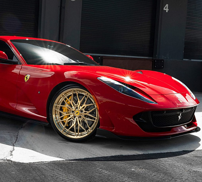 Фото дисков Anrky S2-X1 на Ferrari 812