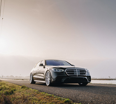 Фото дисков Vossen HF-4T на Mercedes-Benz S-Class (W223)