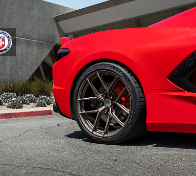 Фото дисков HRE P101SC на Chevrolet Corvette C8