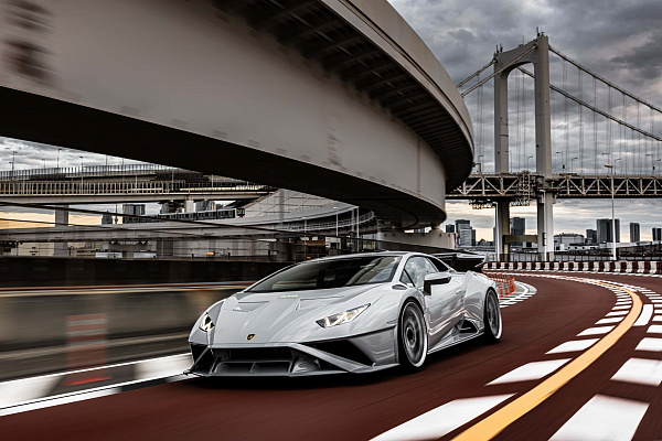 Фото дисков Brixton Forged PF14 R / RS Другой цвет на Lamborghini Huracan