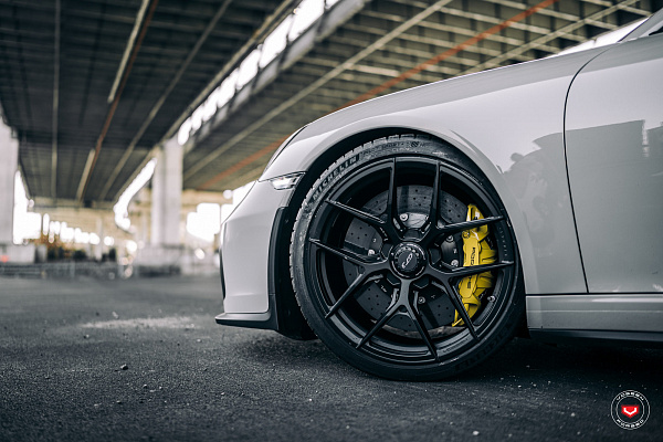 Фото дисков Vossen S21-01 Черный сатин на Porsche 911 VII