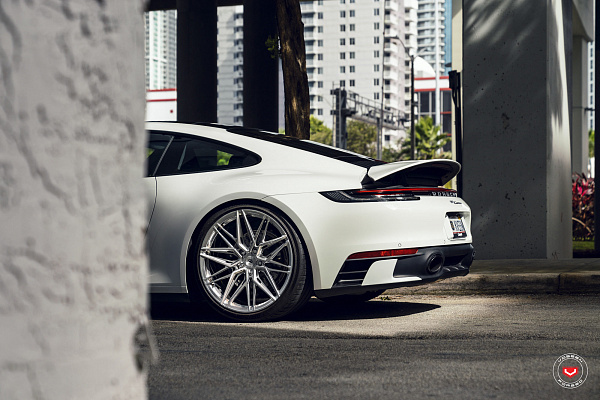 Фото дисков Vossen EVO-5R Полированный лак на Porsche 911 VIII