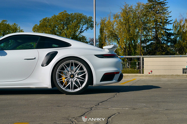 Фото дисков Anrky S1-X1 Глянцевый лак на Porsche 911 VIII