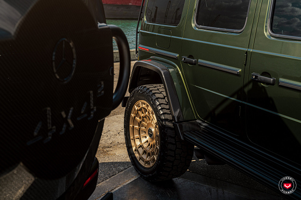 Фото дисков Vossen LC3-12 Глянцевая шампань на Mercedes-Benz G-Class III