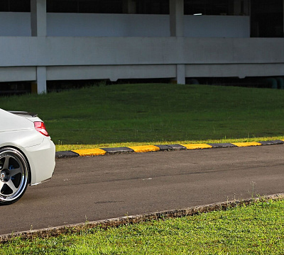 Фото дисков HRE 305 на BMW 6/M6 (F06/F13/F12)